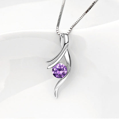 Curve Pendant Necklace