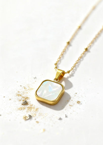 Geometric Pearl Onyx Pendant "Adjustable Chain"