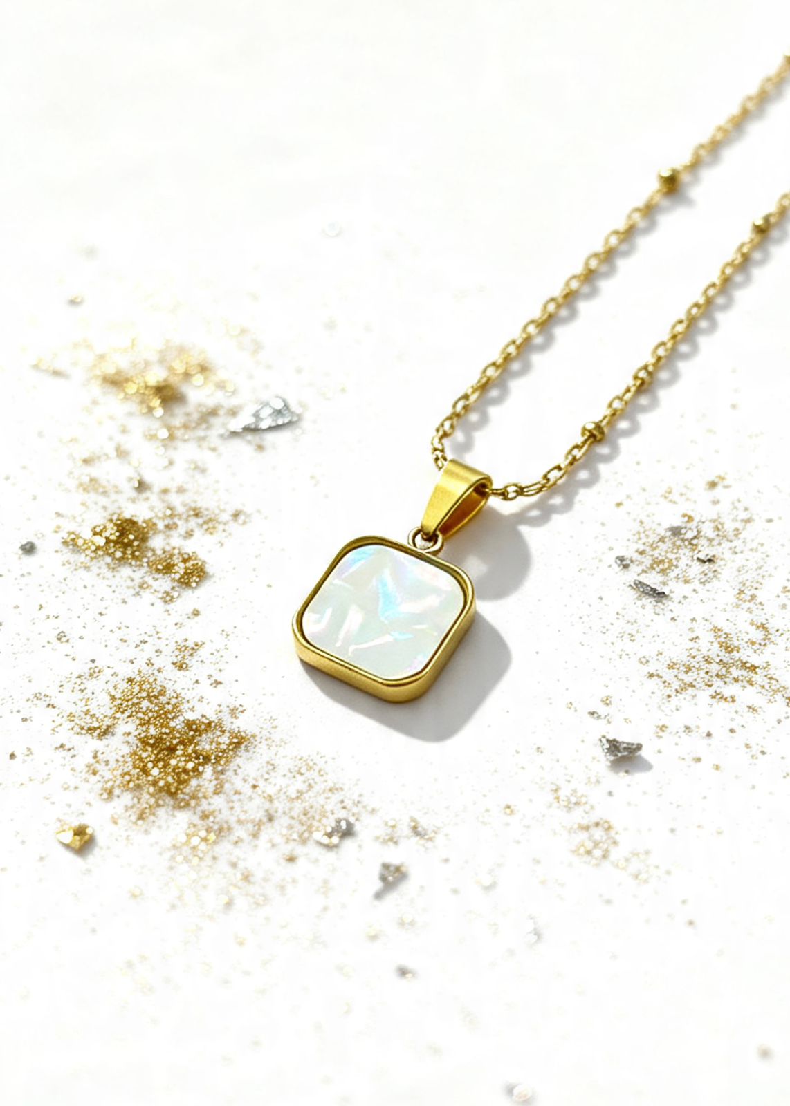 Geometric Pearl Onyx Pendant "Adjustable Chain"