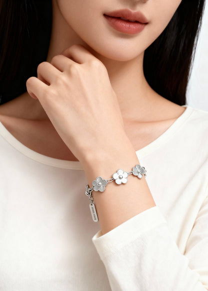 Silver Clover Bracelet "Adjustable"